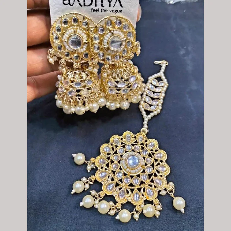 stunning earrings for brides-Manisha Jewellery Gold Plated Kundan Stone  Earrings With Mangtikka