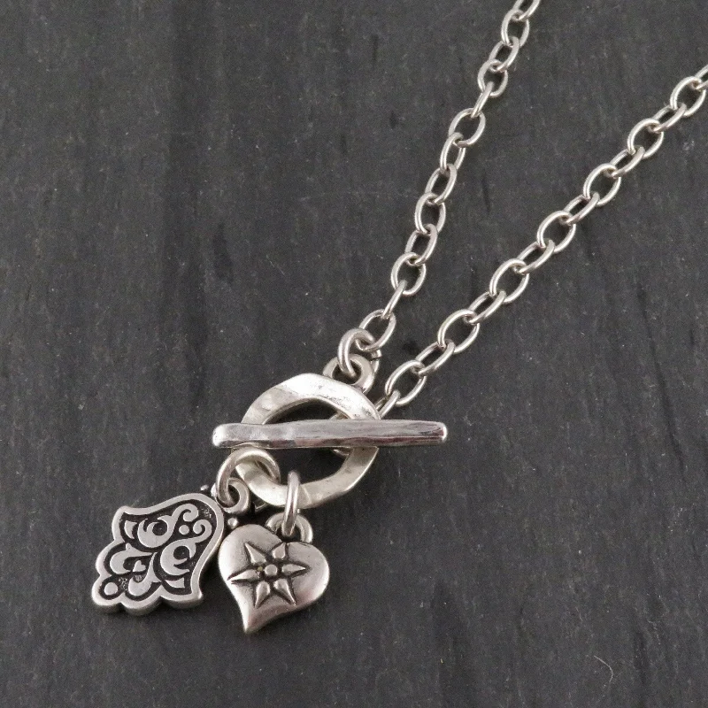 classic silver necklaces for women-Heart and Hamsa Front Toggle Necklace