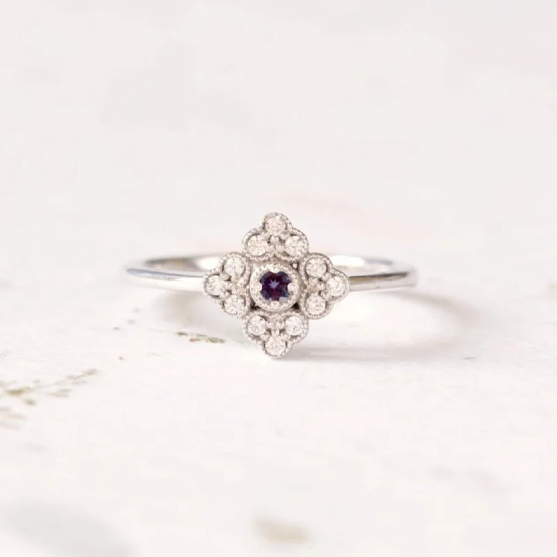 wedding rings for women-Antique style alexandrite engagement ring