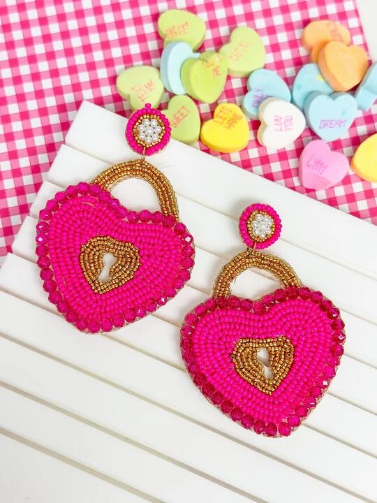 vintage stud earrings for women-Heart Locket Beaded Dangle Earrings - Pink