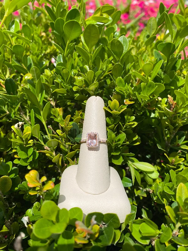 affordable luxury engagement rings-Morganite & Diamond Pavé Ring