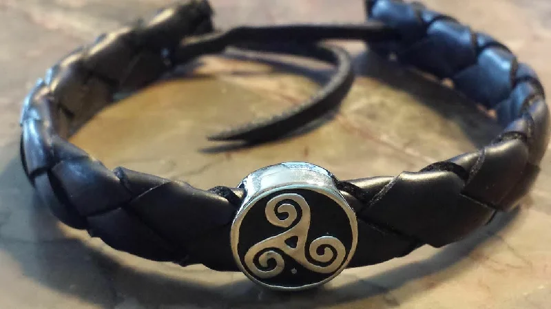 stackable charm bracelets for women-Irish Pewter Black Leather Rounded Woven Adjustable Bracelet