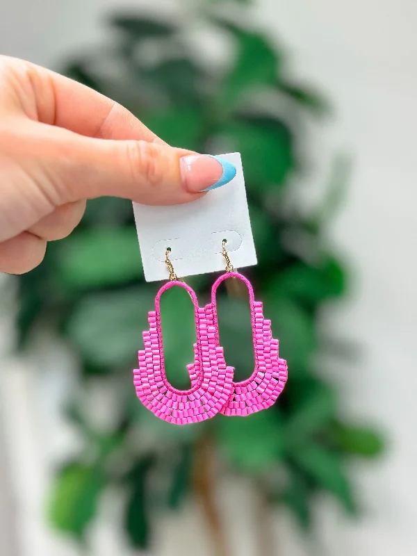 fashion earrings for women-Bold Seed Bead Dangle Earrings - Pink