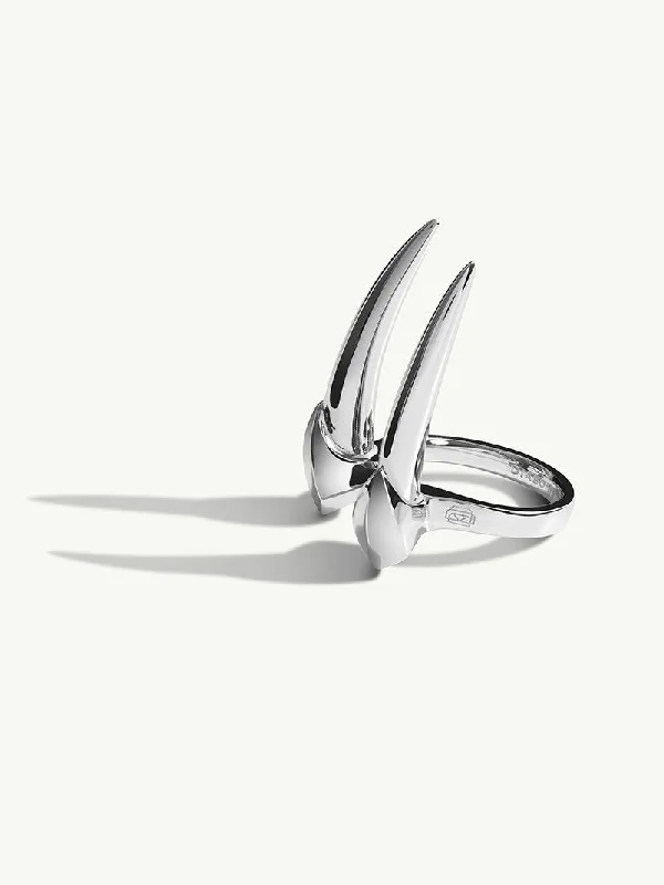 handmade rings for women-Damian Brevis Horn Talisman Ring In 18K White Gold