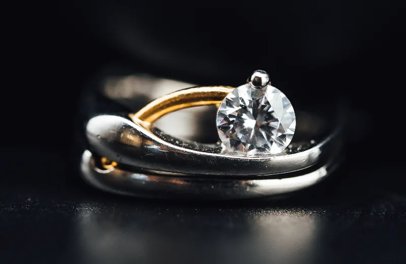 unique engagement rings-Platinum Mounting Wedding Set