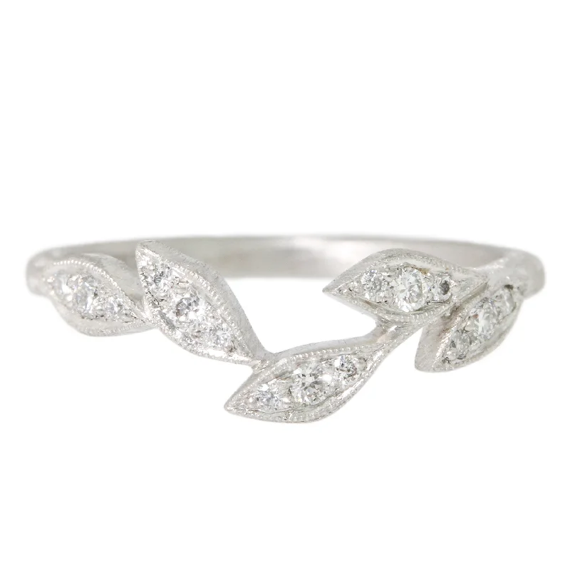 luxury diamond engagement rings-Five Leaf Curve Ring