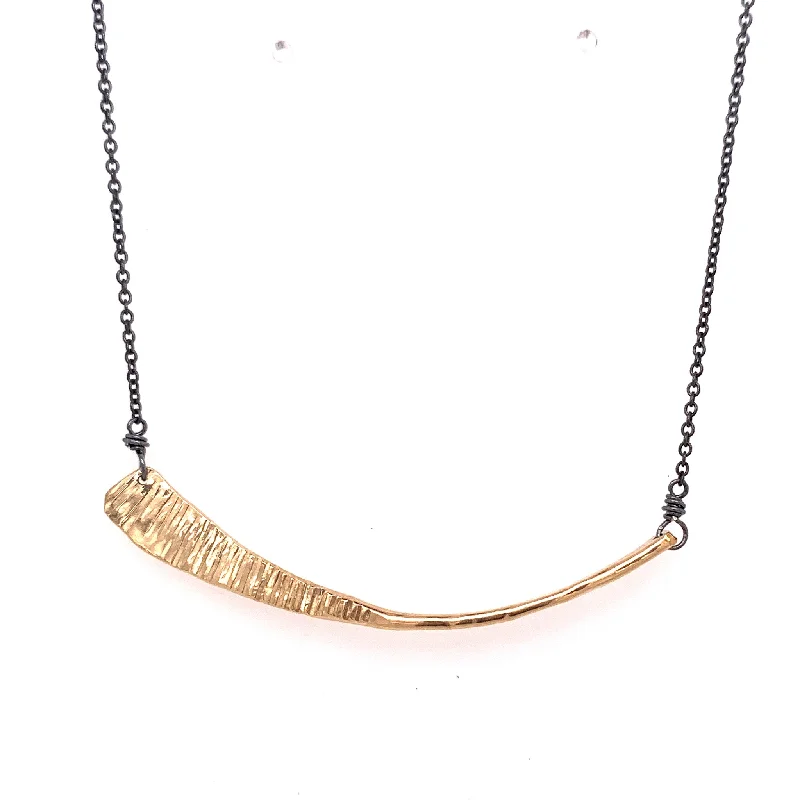 stylish necklaces for women-Mobius Arc Necklace (N1864)