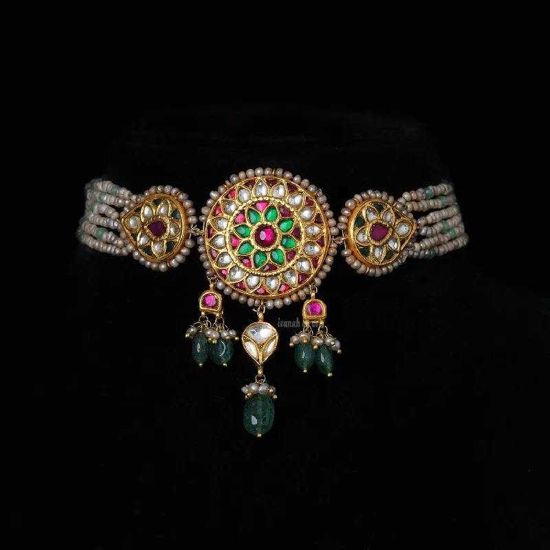 designer necklaces for women-Kundan mini choker