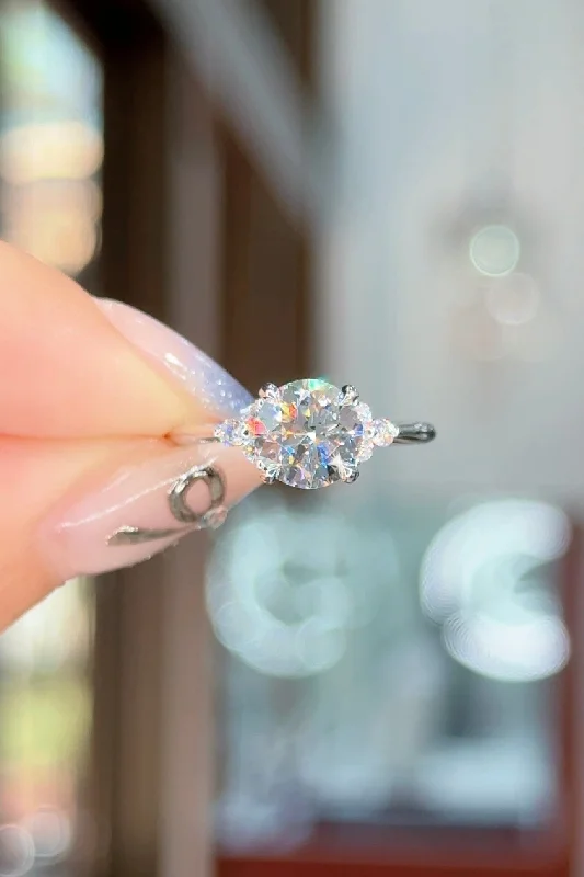 affordable vintage engagement rings-1.50ct D-VS1 Round Lab Diamond Lindsey