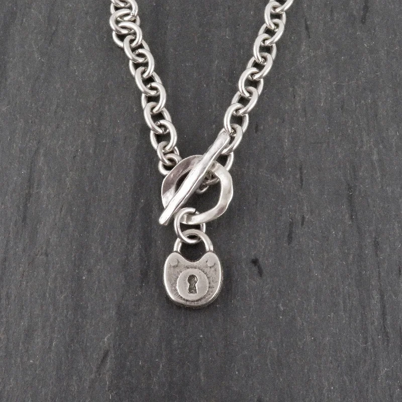 eco-friendly necklaces for women-Chunky Silver Padlock Necklace